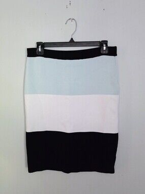 Romeo & Juliet Couture Fitted Colorblock Pencil Skirt